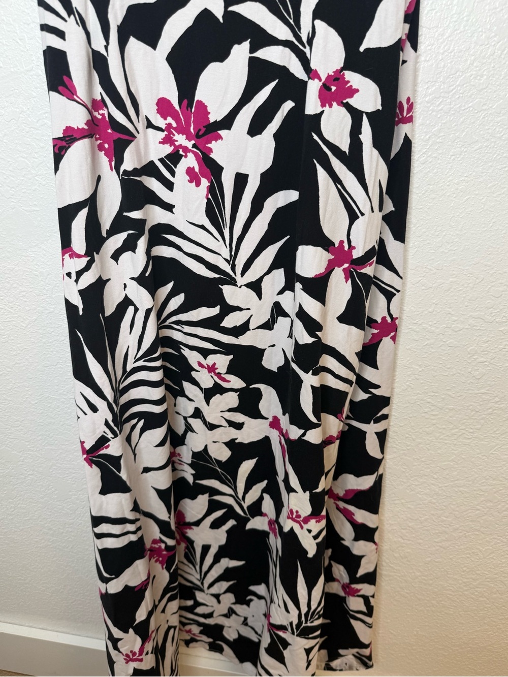 Soft Surroundings Tropical Floral Faux Wrap Maxi Dress Black Pink Small NWT - Picture 8 of 14